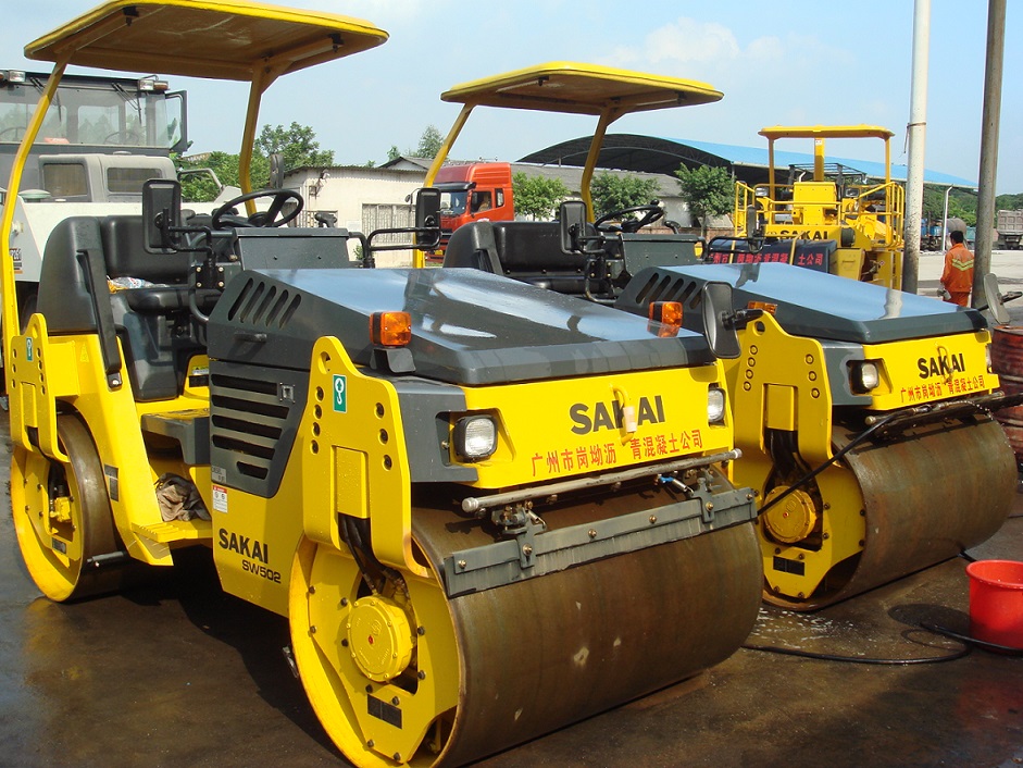 雙鋼輪壓路機(jī) 酒井SW502